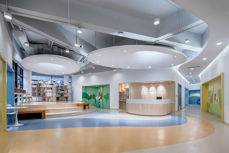 萬科成長中心文化墻